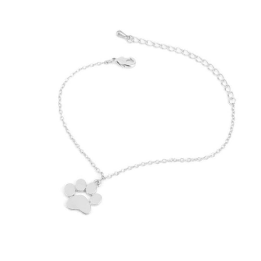 NWT Silver Plated Dog Paw Bracelet 🐶❤️